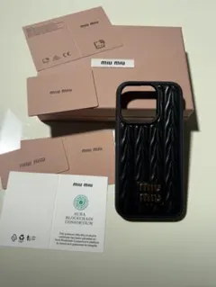 Miu Miu iPhoneケース 5ZH185 マテラッセ - メルカリ