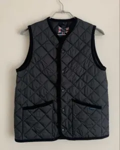 【未使用】LAVENHAM ラベンハム キルティングベスト　ブラック 38