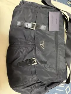 PRADA ナイロンショルダーバッグ ブラック