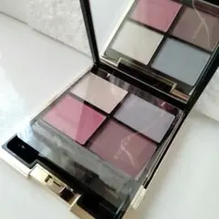 SUQQU　アイシャドウ　デザイニング　カラー　アイズ　134　彩硝子