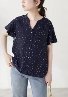 natural couture 麻調合繊フリル袖ブラウスのサムネイル