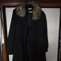 axes femme　ファー付き黒ロングコート