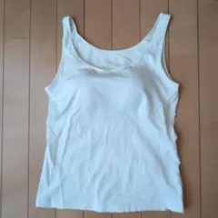 ユニクロブラトップ