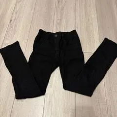 黒いスリムフィット長ズボン 130