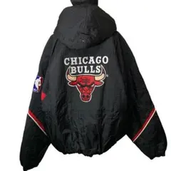 シカゴブルズ ナイロンジャケット