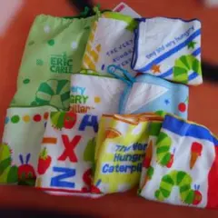 ★はらぺこあおむし ループ付タオル ハンカチ