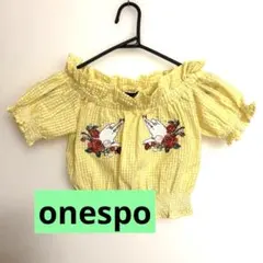 onespo ギンガムチェック オフショル トップス 刺繍のサムネイル