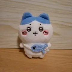 ⑨おさかな ポシェット ハチワレ ちいかわおすわりぬいぐるみ 手編み編み物のサムネイル