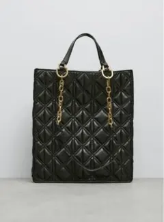 【送料込みチェーンキルティングブラック】ZARA