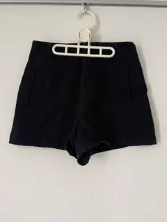 ZARA ショートパンツ 黒