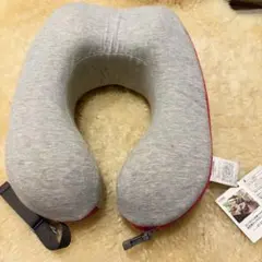 新品 カインズ低反発枕 ネックピロー