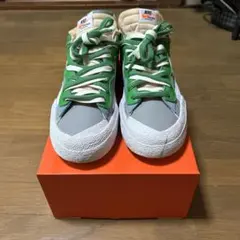 NIKE sacai BLAZER LOW グリーン　ナイキ　サカイのサムネイル