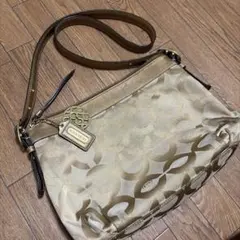 COACH ショルダーバッグ ベージュ ロゴ シグネチャー オプアート