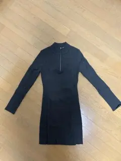 【GU】ハーフジップミニワンピース
