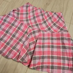 メゾピアノ　ピンク系チェックフレアスカート　140