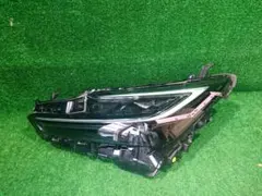 TOYOTA クラウンHV G 3眼LED 右ヘッドライト - メルカリ