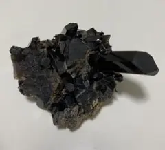 ⭐️最強魔除け⭐️モリオン原石　山東省産　1.6kg以上