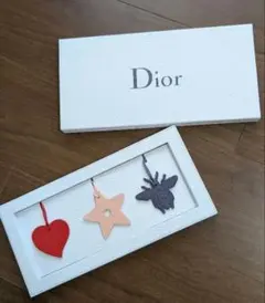Dior レザーチャームセット ハート 星 蜂