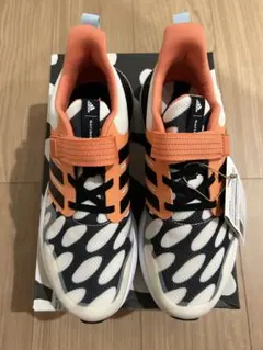 Item thumbnail for item 273dde1c-4639-4d9b-80af-baca57c56e93