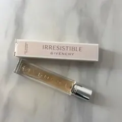 GIVENCHY IRRESISTIBLE オーデパルファム 12.5mlのサムネイル