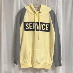 フード付きトレーナー　Lサイズ