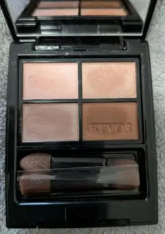 ETVOS ミネラルクラッシィシャドー ステディベージュ