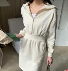 Dholic ハーフジップワンピース