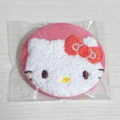 ハローキティ シークレットモコモコボア缶バッジ