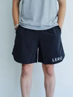 エルイー（LE） L’ÉCHOPPE LERC SHORTS サイズS ブラックのサムネイル