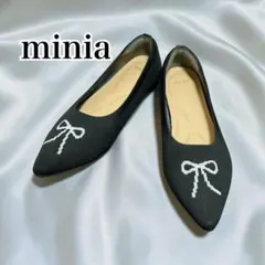 極美品minia ドローイングニットパンプス　リボン　フラットシューズ　25cmのサムネイル