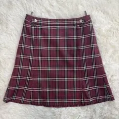 極美品 バーバリーブルーレーベル ミニスカート ノバチェック レッド フレアのサムネイル
