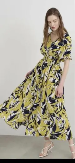 花柄マキシワンピース イエロー/ネイビー