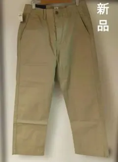 新品 GAP ベージュ スラックスのサムネイル