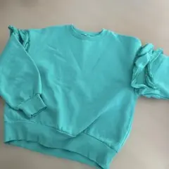 新品　GUターコイズ フリル付きトレーナー 150 起毛　長袖