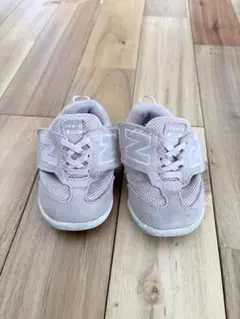 ニューバランス　ベビーシューズ