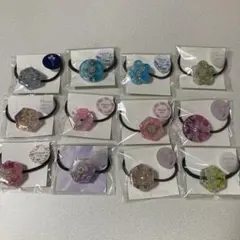 ハンドメイド レジン ヘアゴム 六角形 パープル - メルカリ