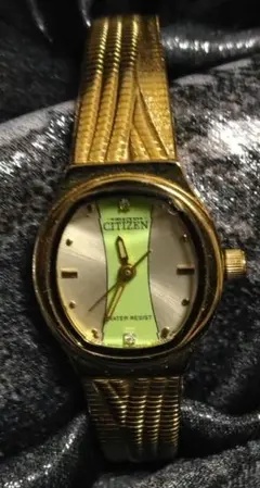 CITIZEN レディース 腕時計 ゴールドカラー