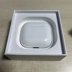 AirPods4本体 ホワイト 充電ケース付きノイズキャンセル非搭載