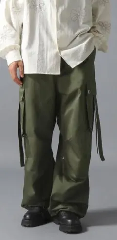 【ajouter flow】studs wide cargo pants