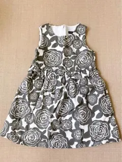 BeBe 100 女の子　ワンピース　フォーマル