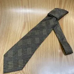 Item thumbnail for item bc15d161-1e0f-4dee-922d-b22f0f3b3710