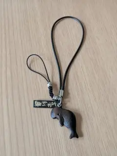 ジュゴン　木彫り　ストラップ　沖縄