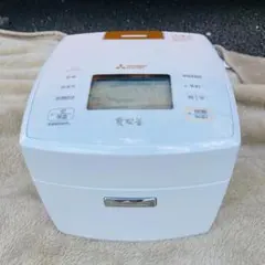 Item thumbnail for item 2884c8d9-9b2e-428c-b0dd-1eb6c6f6b967