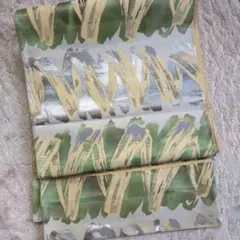 【お値下げ!!】袋帯　抽象柄　緑・クリーム色・銀色