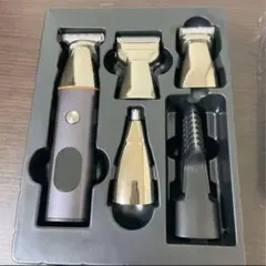 メンズ 電気シェーバー 多機能ヘッド付き　 水洗い可 低騒音 髭 髪 全身脱毛のサムネイル