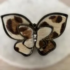ヒョウ柄 蝶デザインリング