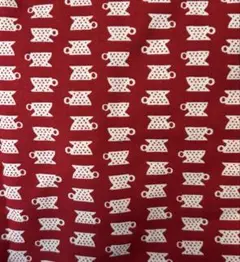 赤いティーカッププリントカットクロス