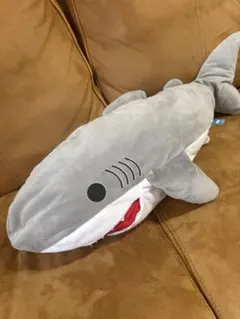 サメ ぬいぐるみ グレー 鮫 クッション - メルカリ