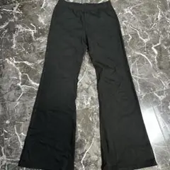 UNIQLO ヒートテック　極暖　黒 フレアパンツ