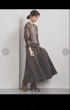 訳ありビューティーアンドユースアローズシアークルーネックカットソー